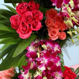 Luxurious Flower Arrangement