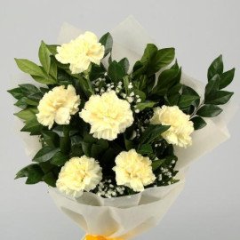Magical Surprise Yellow Carnations Bunch
