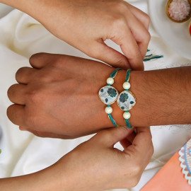 Milky Syngonium Rakhi Duo Combo