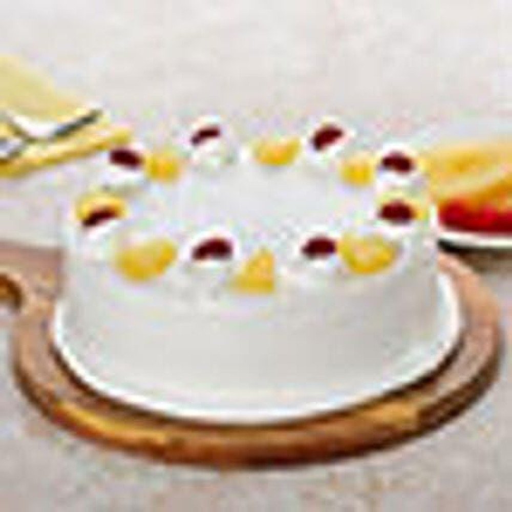 Pineapple Half Kg Eggless