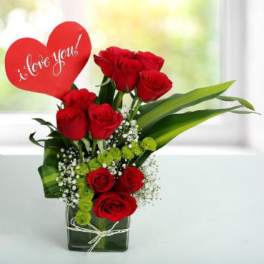 Red Roses Love Arrangement