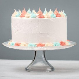 Rich Creamy Vanilla Cake