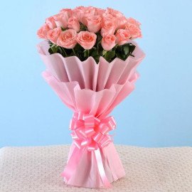 Stylish Pink Roses Bouquet