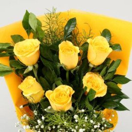 Sunshine Surprise Yellow Roses Bunch