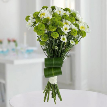 White N Green Flower Bunch