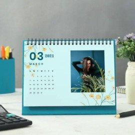 Turquoise Blue 2022 Desk Calendar