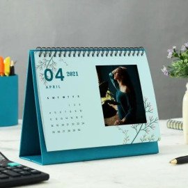 Turquoise Blue 2022 Desk Calendar