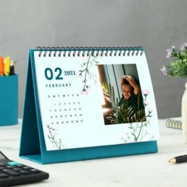 Turquoise Blue 2022 Desk Calendar
